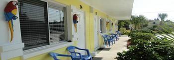 White Sands Beach Resort Holmes Beach Exteriér fotografie